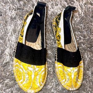 Authentic Versace kids loafer worn once in good condition